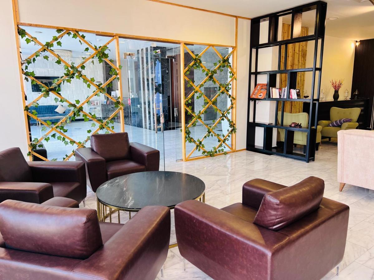 Golden Crown Hotel Alseeb Muscat Exterior foto